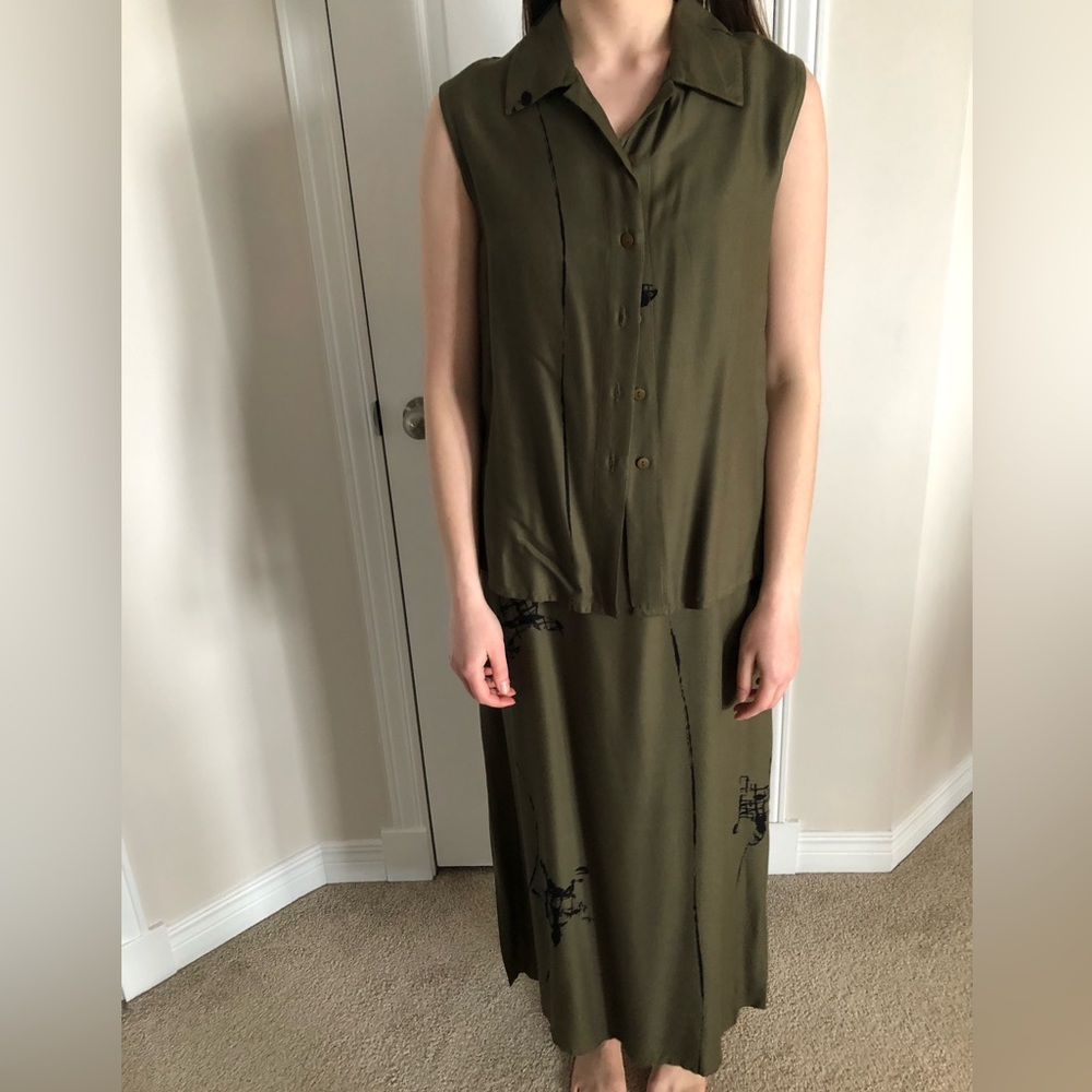Tara Vao Maxi Olive Green Dress with Sleeveless Blouse